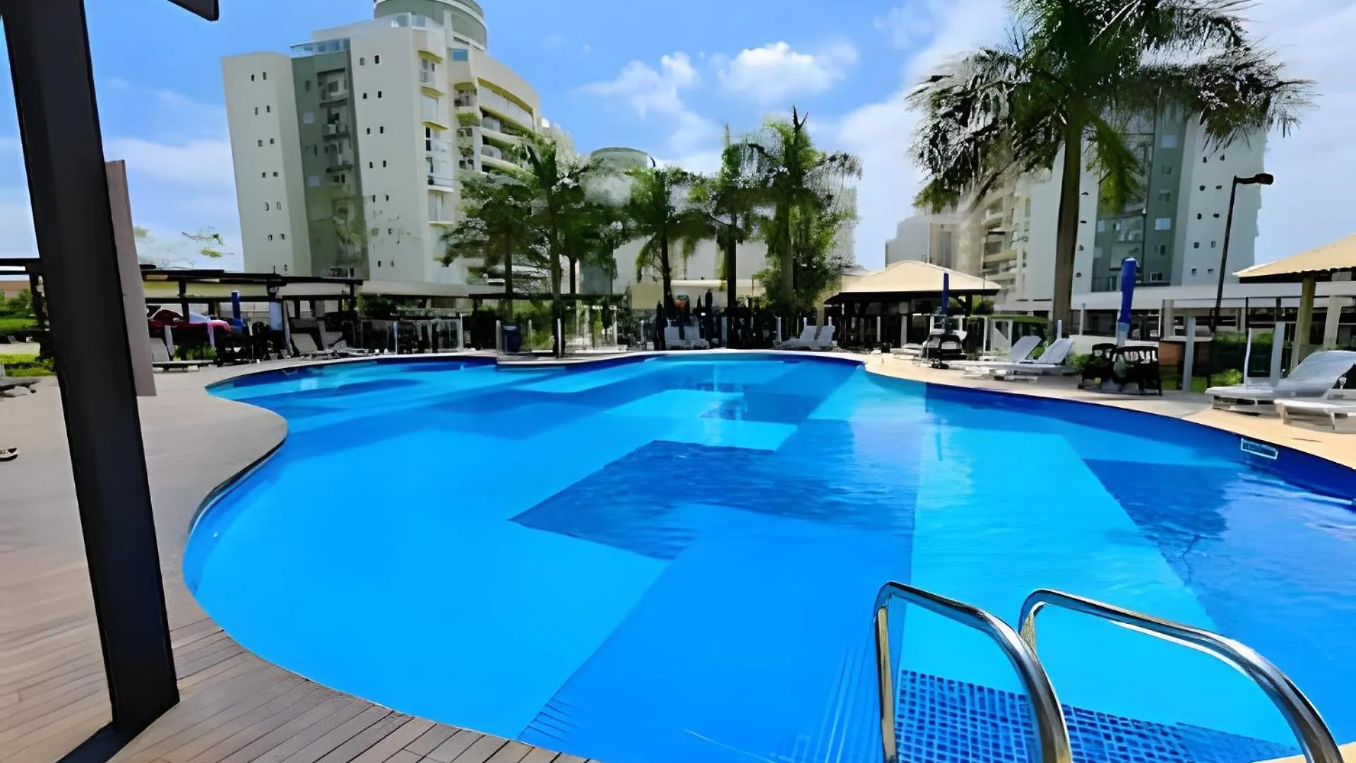 Homeclub, Beto Carrero, Piscina, Praia, Parquinho Penha